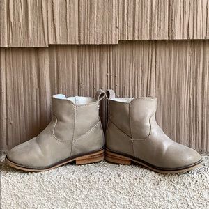 CAT & JACK Toddler girls boots